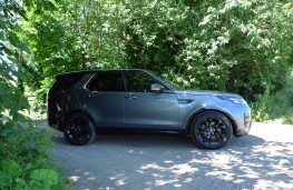 Land Rover Discovery, side static